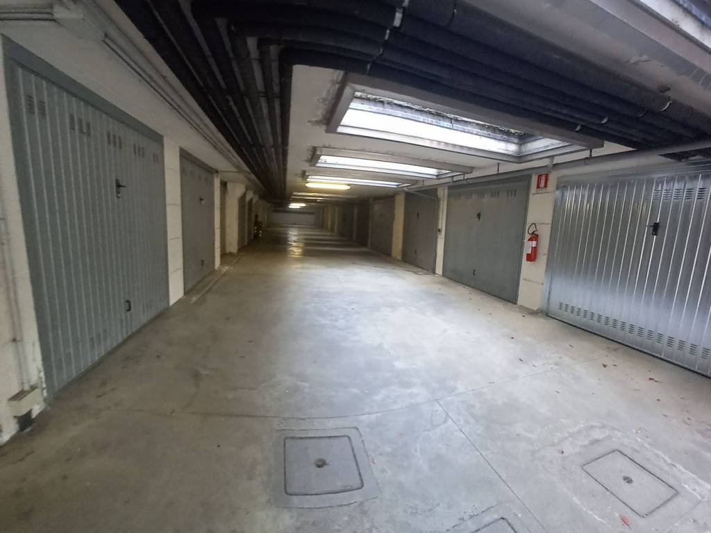 Box / garage a Cremona in Via della Luna, 2 - Foto 2