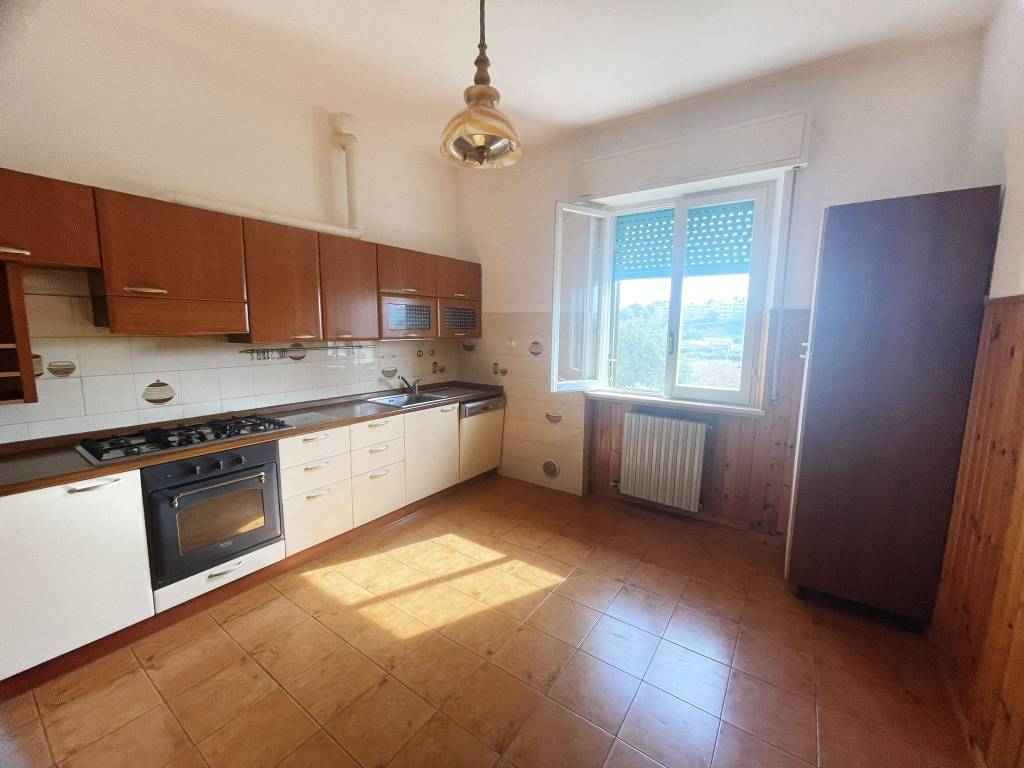 Appartamento a Jesi - Foto 2