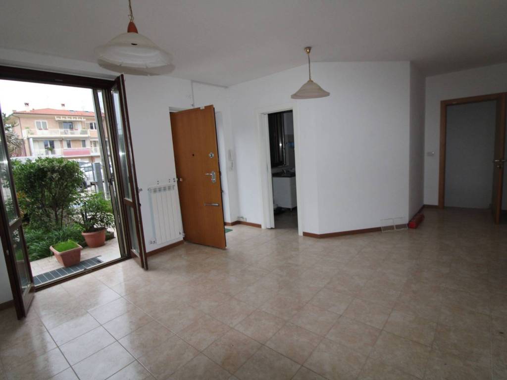 Appartamento a Maiolati spontini in Via Trieste, 54 - Foto 2