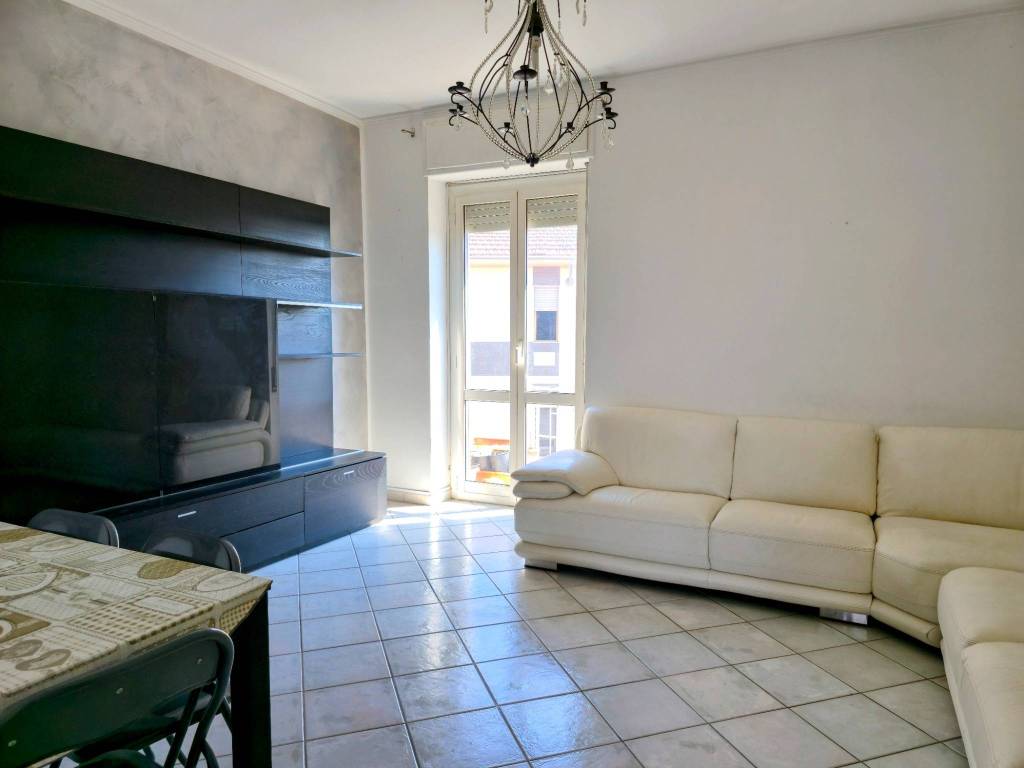 Appartamento a Alessandria in Via Giovanni Verneri, 6 - Foto 2