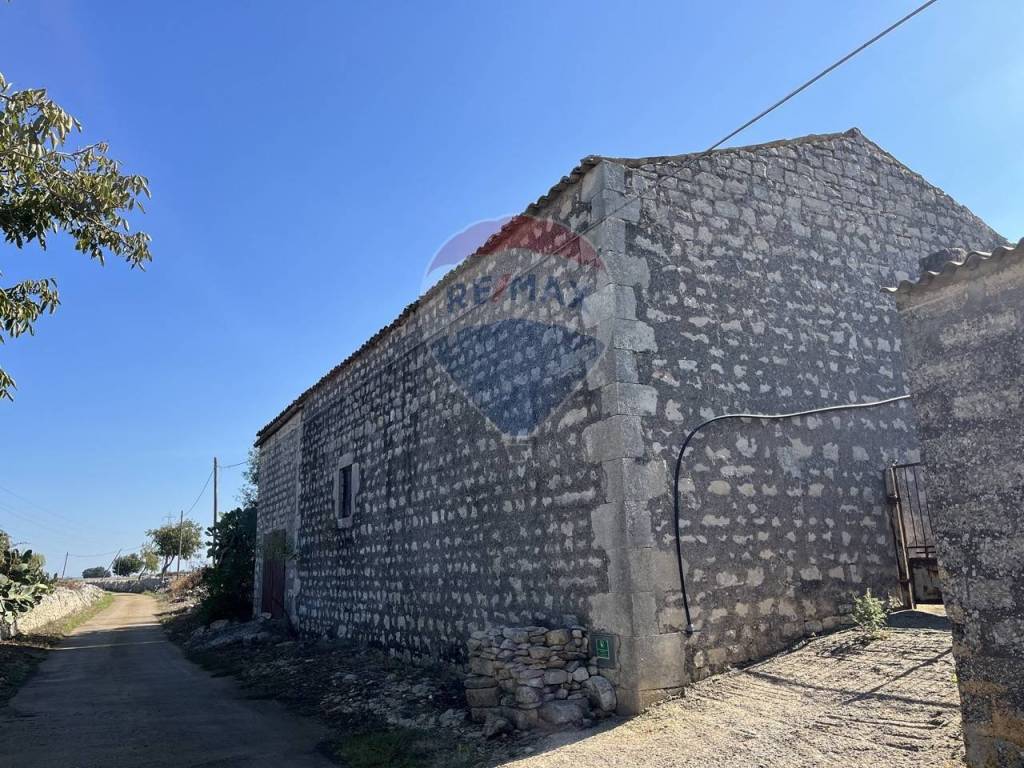 Rustico / casale a Ragusa in Contrada Rassabia - Frigintini - Foto 2