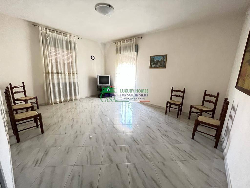 Appartamento a Comiso in Via Epicuro - Foto 3