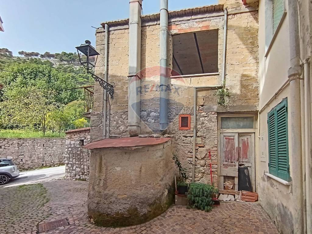 Rustico / casale a Santi cosma e damiano in Via garibaldi - Foto 3