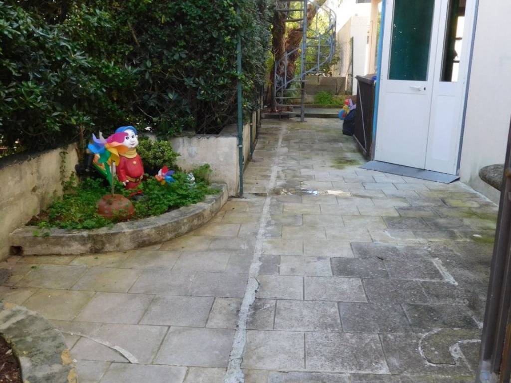 Casa indipendente a Alezio in Via Giuseppe Garibaldi - Foto 2