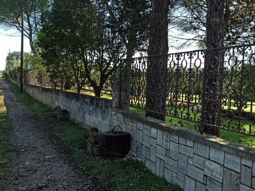 Terreno a Francavilla fontana in Contrada Lobarco - Foto 2
