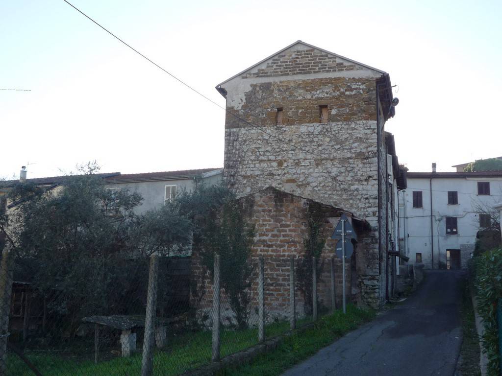 Casa indipendente a Ceccano in Via Mola Vecchia - Foto 3