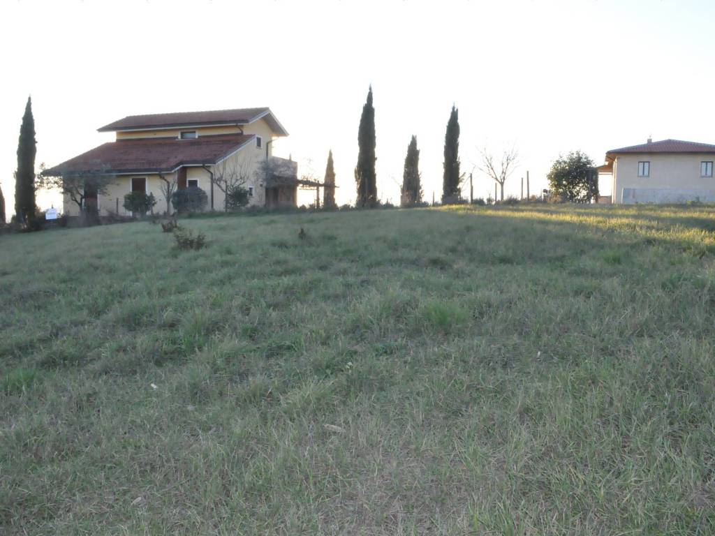 Terreno a Castiglione del lago in I Poggi - Foto 3