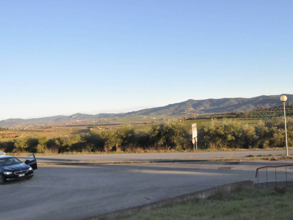 Terreno a Castiglione del lago in I Poggi - Foto 4