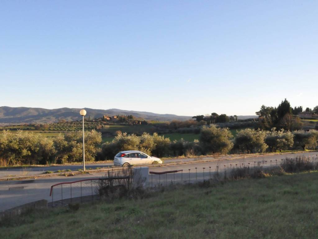 Terreno a Castiglione del lago in I Poggi - Foto 5