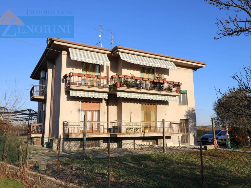 Appartamento a Villafranca di verona in Località Casa Cristo - Foto 2