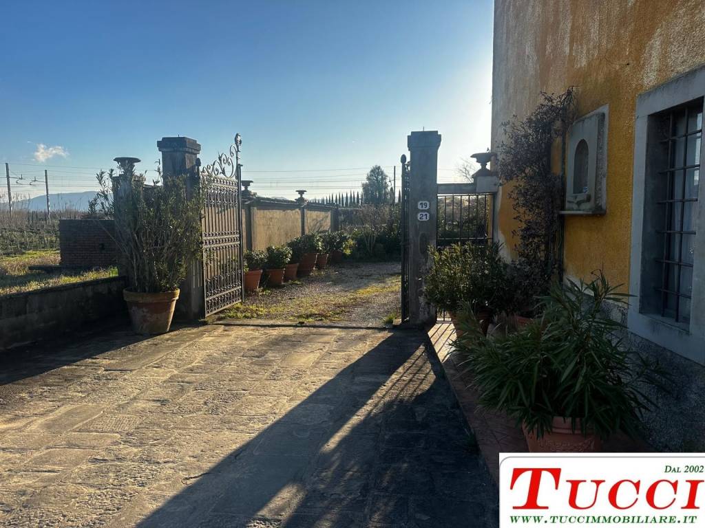 Villa a Pistoia in Via Buraccia e Pacinotta, 19 - Foto 4