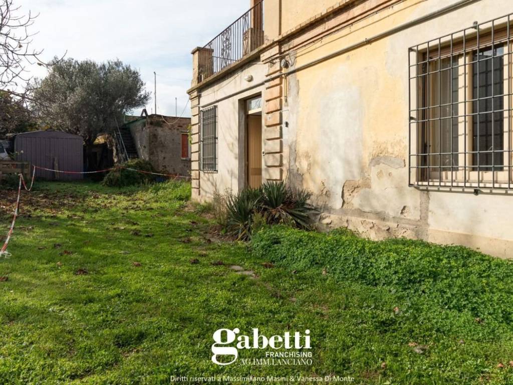 Casa indipendente a San vito chietino in via Nazionale, 90 - Foto 2
