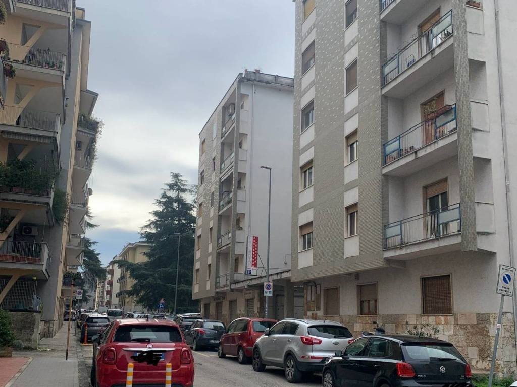 Appartamento a Benevento in Via Salvator Rosa, 16 - Foto 3