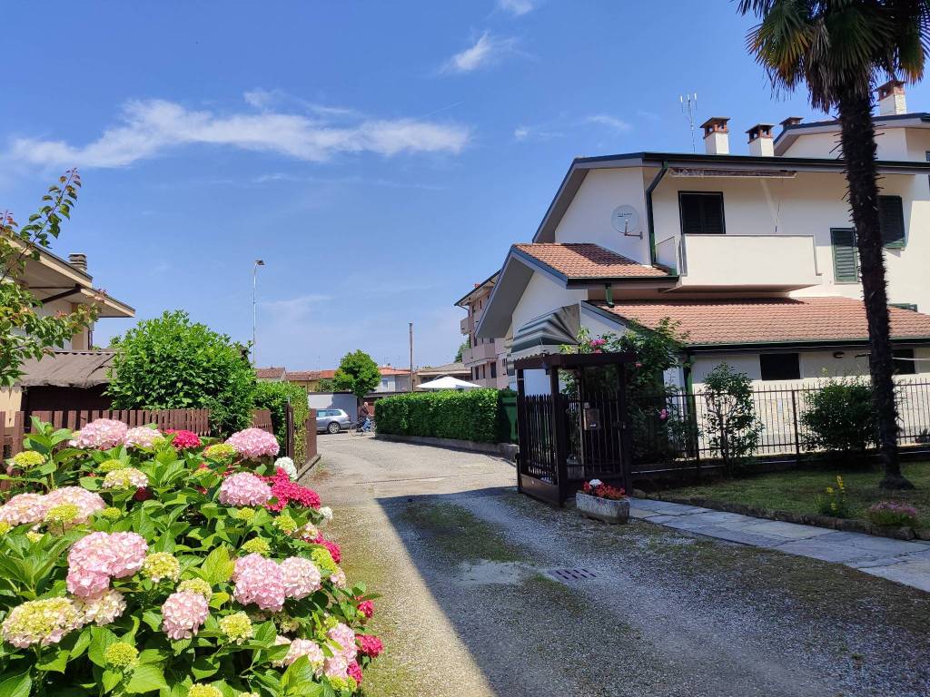 Appartamento a Sant'angelo lodigiano in Via Monsignor Giuseppe Amici - Foto 3