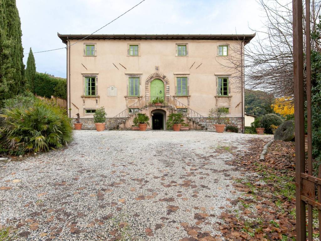 Villa a Lucca in Via della Pieve di Santo Stefano - Foto 2