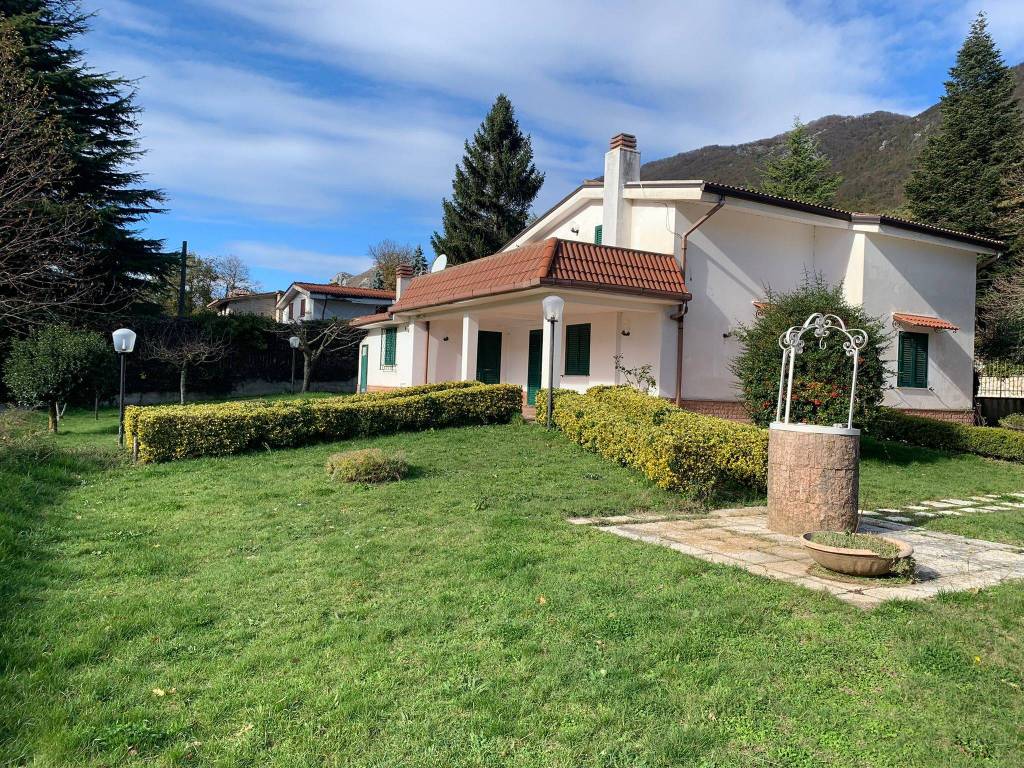 Villa a Benevento in Strada Provinciale 120 Cautano Frasso - CAP 82030 - Foto 3
