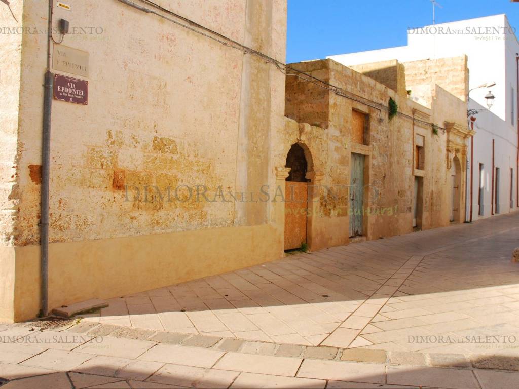 Palazzo / stabile a Presicce-acquarica in Corso Italia, 31 - Foto 2