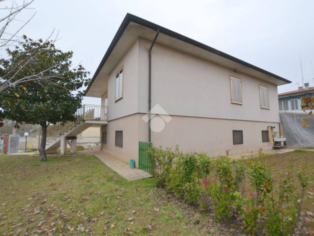Villa a Canneto sull'oglio in Via Virgilio, 37 - Foto 5