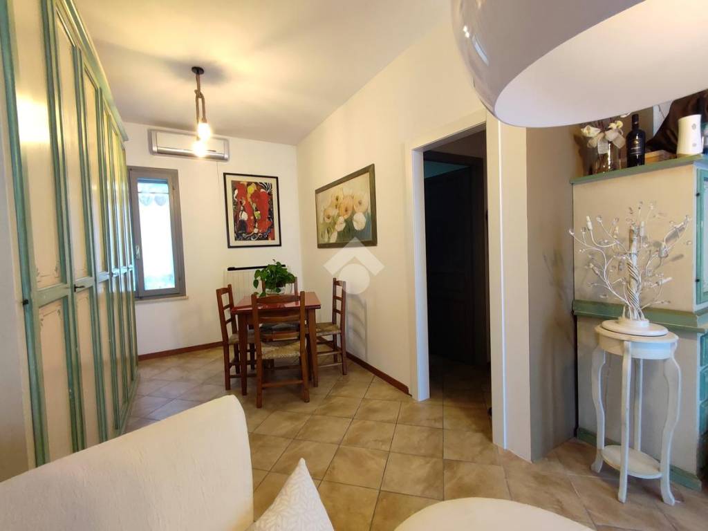 Casa indipendente a Bagnolo san vito in Via Molinara, 14 - Foto 5