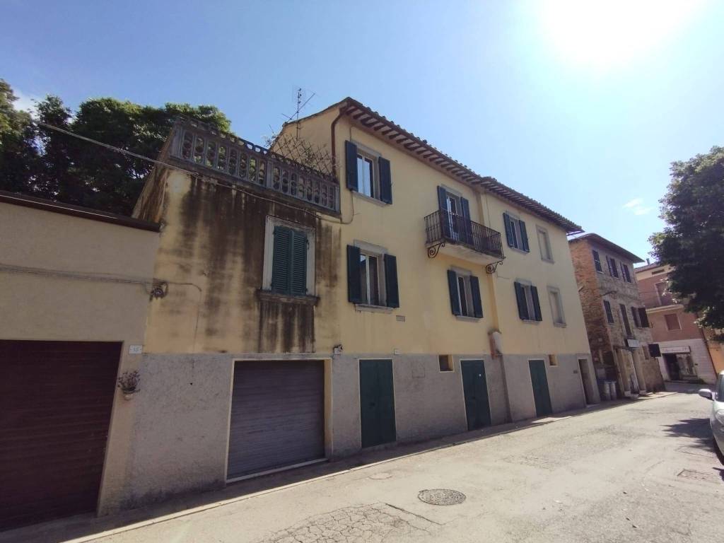 Rustico / casale a Perugia in Via 1 Maggio - Foto 2