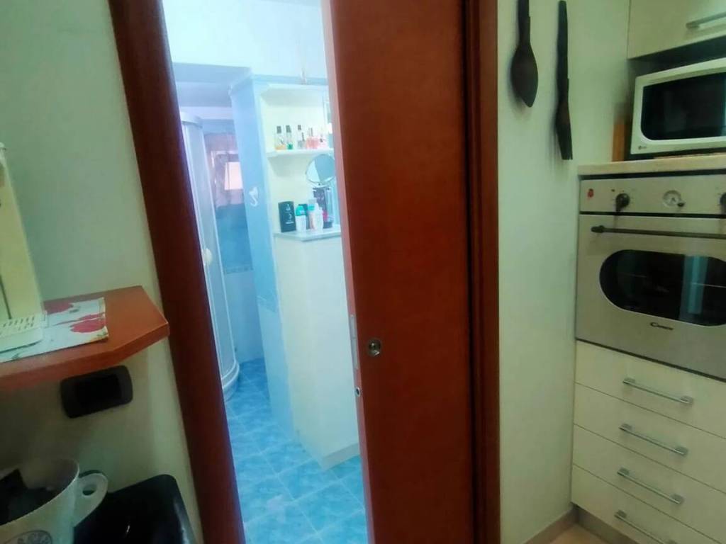 Appartamento a Taranto in Via Duca Di Genova, 49 - Foto 2