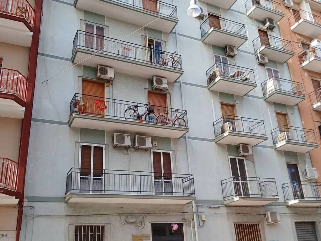 Appartamento a Taranto in Via Toscana, 18 - Foto 2