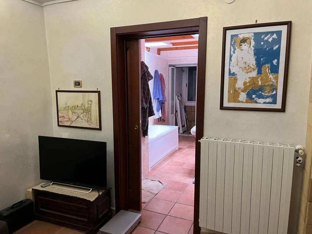 Appartamento a Taranto in Via Livio Andronico, 42 - Foto 3