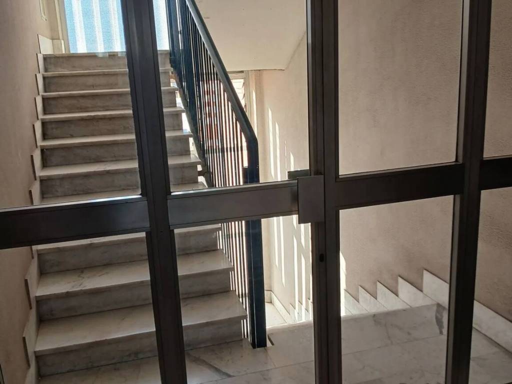 Appartamento a Taranto in Via Plinio, 51 - Foto 2