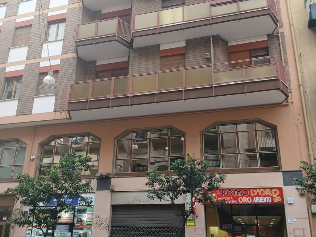 Appartamento a Taranto in Via Principe Amedeo, 146 - Foto 2