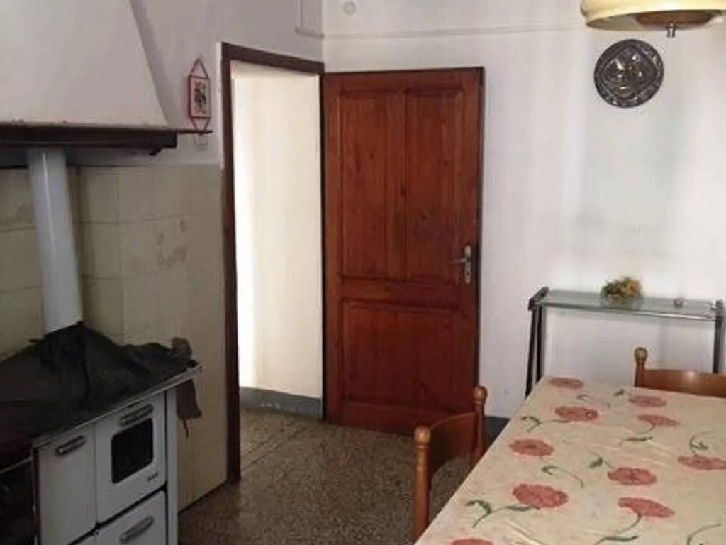 Appartamento a Roccastrada in Vicolo Oberdan - Foto 5