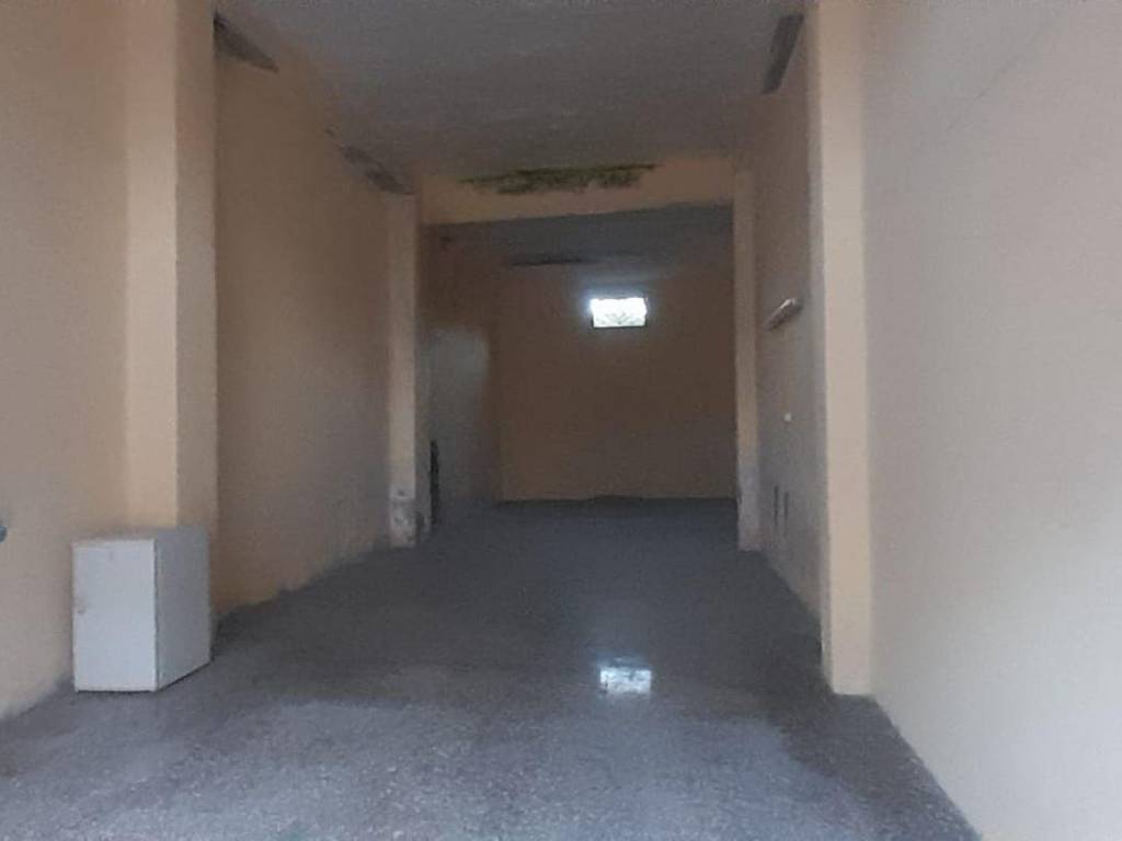 Box / garage a Mesagne in Via Ferdinando Epifanio, 51 - Foto 2