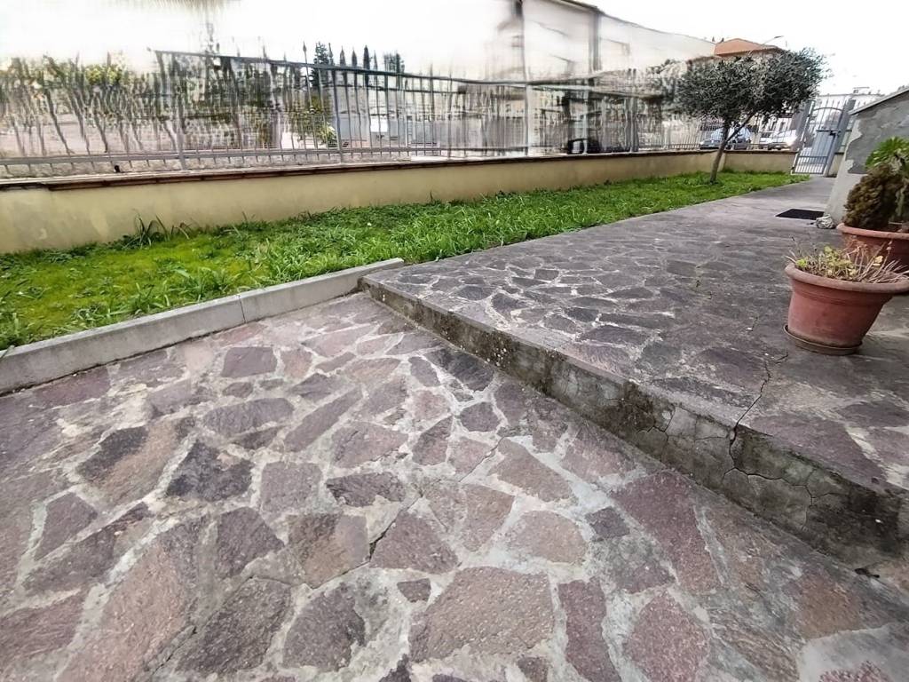 Villa a Mondolfo in Via Pergolese - Foto 2