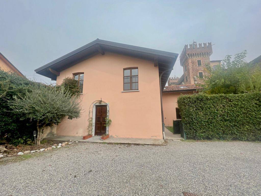 Villa a Cislago in Via Solferino - Foto 2