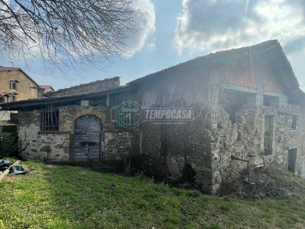 Rustico / casale a Colle brianza in Via Alessandro Manzoni 1 - Foto 5