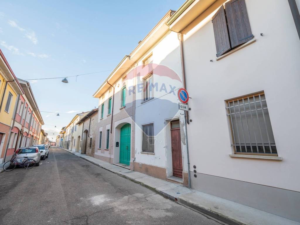 Casa indipendente a Rivarolo mantovano in CESARE ROSSI, 29 - Foto 2
