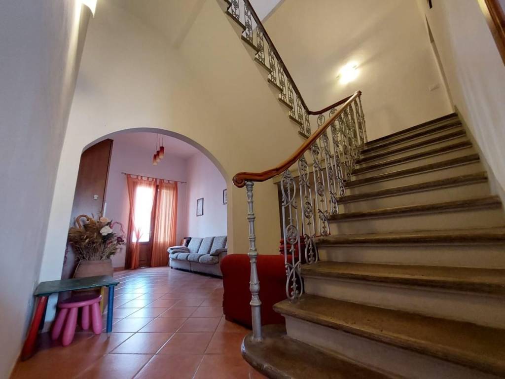 Casa indipendente a Pisa in Via dell'Ordine di Santo Stefano - Foto 2