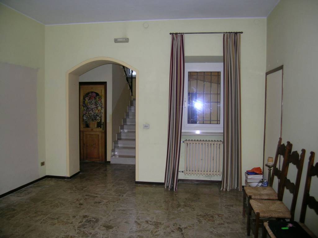 Casa indipendente a Casaleggio novara in Via Vittorio Emanuele III, 16 - Foto 3