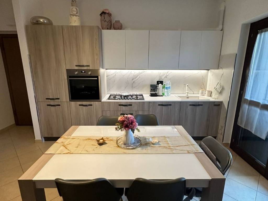Appartamento a Cisterna di latina in Via Niccolò Machiavelli - Foto 2