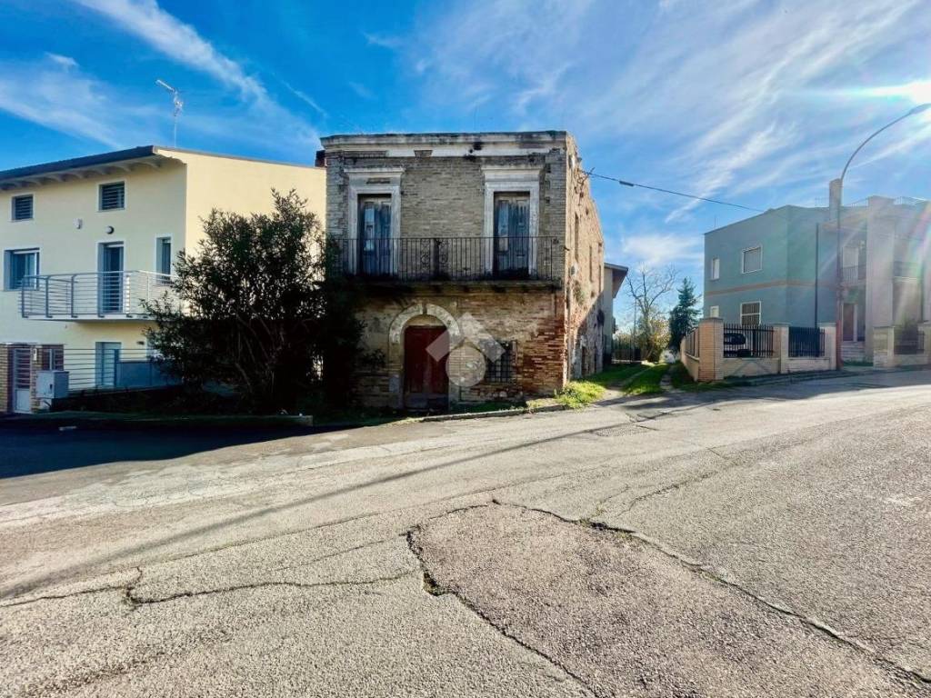 Casa indipendente a Paglieta in Viale Mazzini, 194 - Foto 2