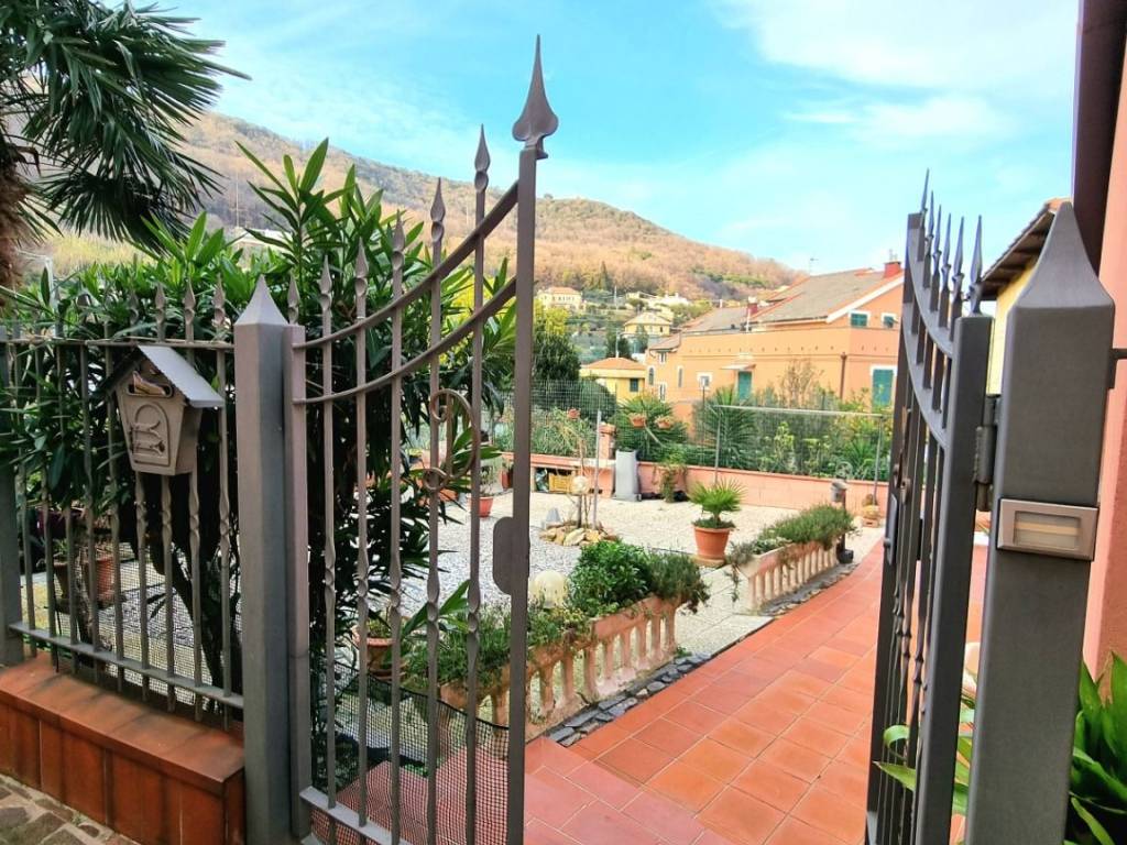 Casa indipendente a Bergeggi in Via Luigi Faggi - Foto 5