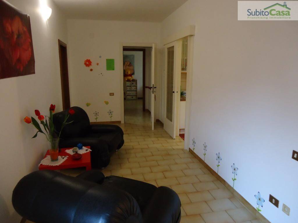 Appartamento a Chieti in Via Colle Del'ara - Foto 5
