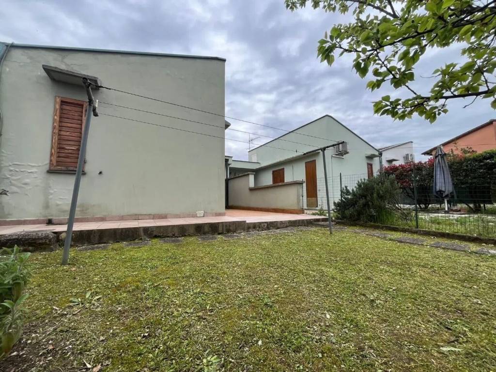 Villa a Pontedera in La Rotta - Foto 2