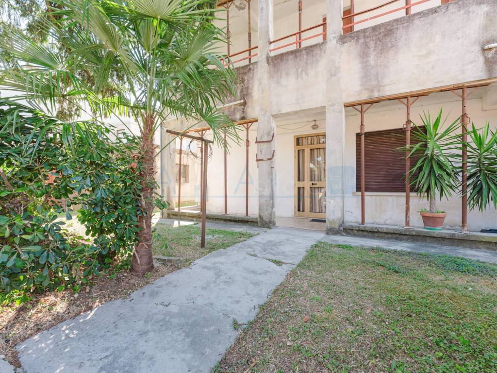 Villa a Spinea in Via Martiri della Libertà - Foto 2