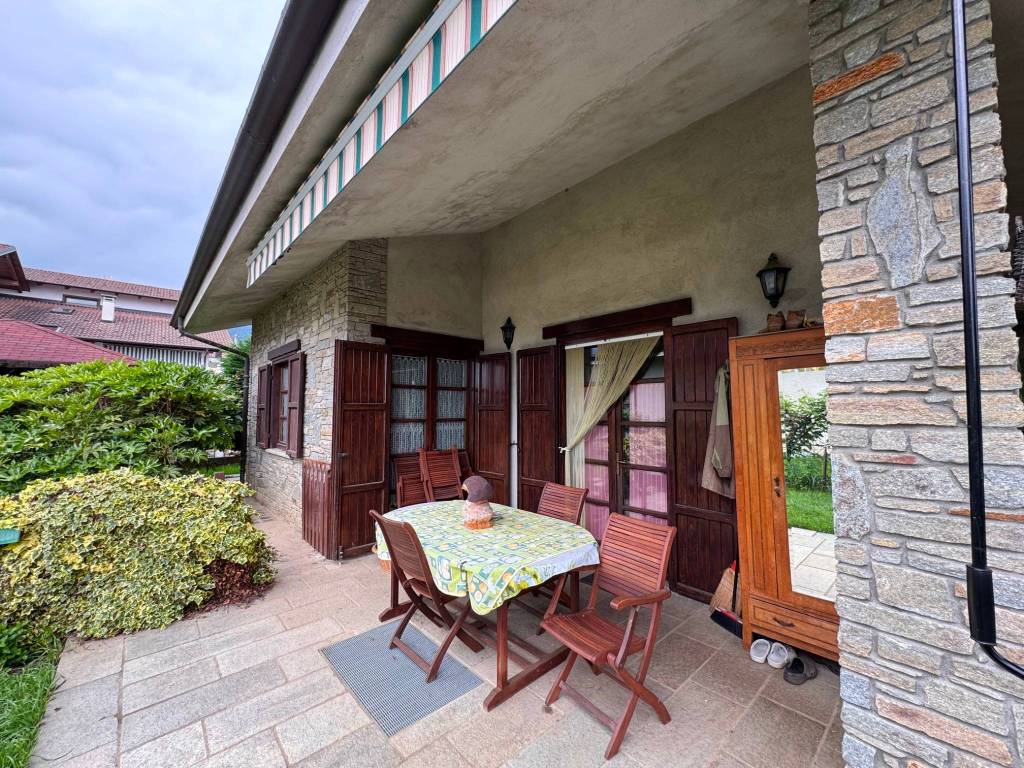 Villa a Bagnolo piemonte in Via Leletta d'Isola, 3 - Foto 2