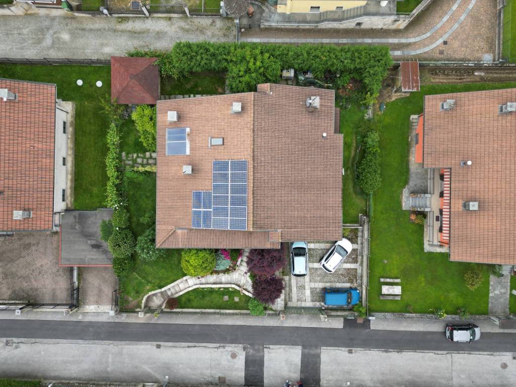 Villa a Bagnolo piemonte in Via Leletta d'Isola, 3 - Foto 4