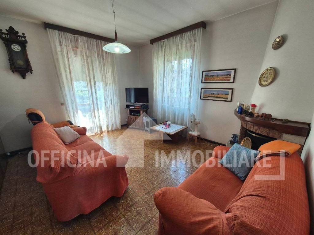 Casa indipendente a Ardenno in Via C. Visconti Venosta, 61 - Foto 4