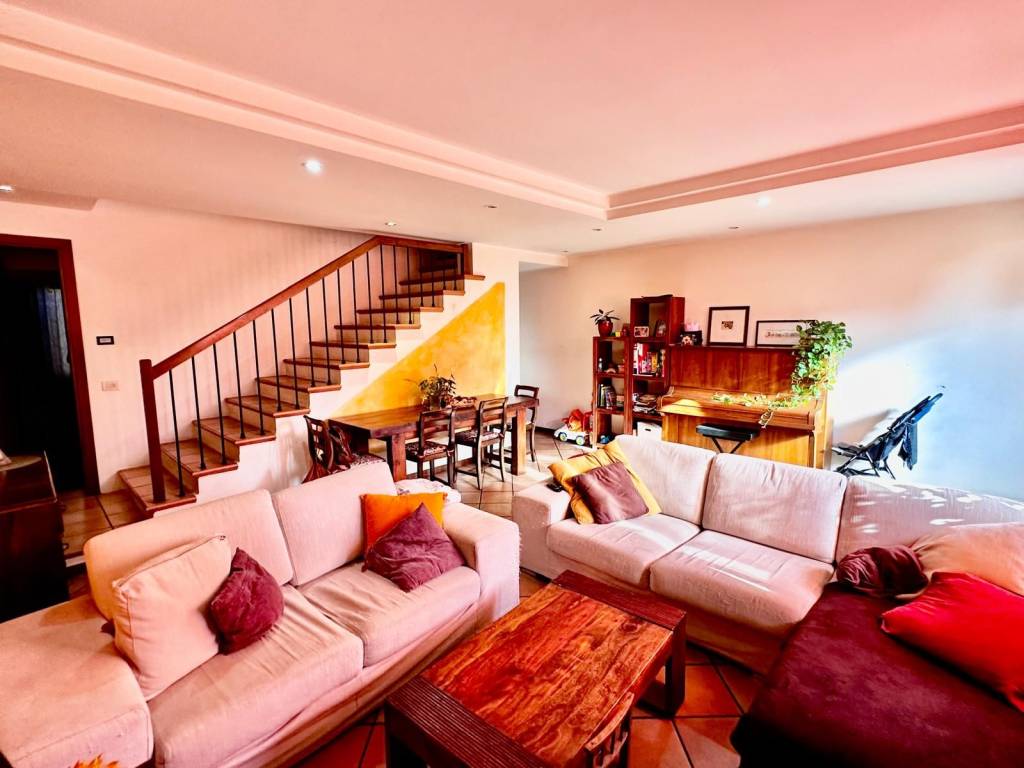 Villa a Verona in Via Brigata Aosta - Foto 4