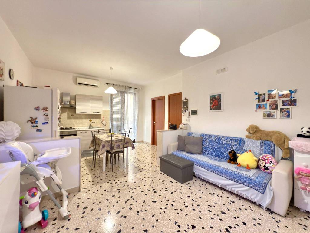 Casa indipendente a Partinico in Via Mirabella, 46 - Foto 3