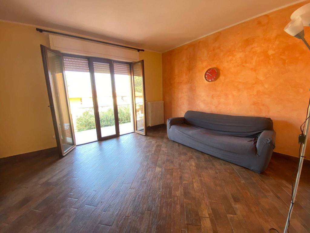 Appartamento a Castagneto carducci in Via Giuseppe Mazzini - Foto 5