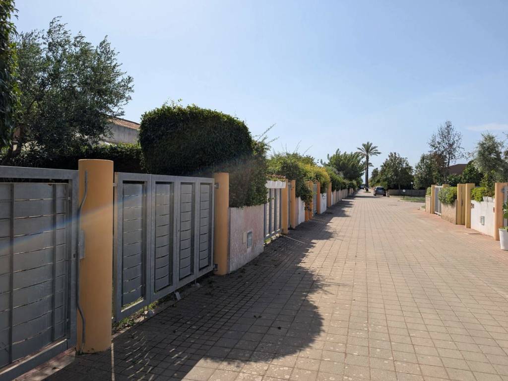 Villa a Brindisi in via Sbitri, 1 - Foto 2